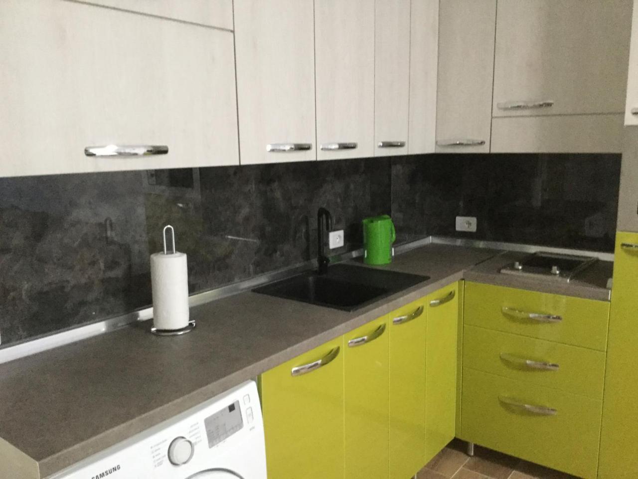Kk Fafa Apartments Golem  Exterior foto